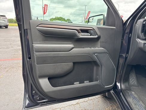 Used 2024 GMC Sierra 1500 SLT AWD/4WD image 11