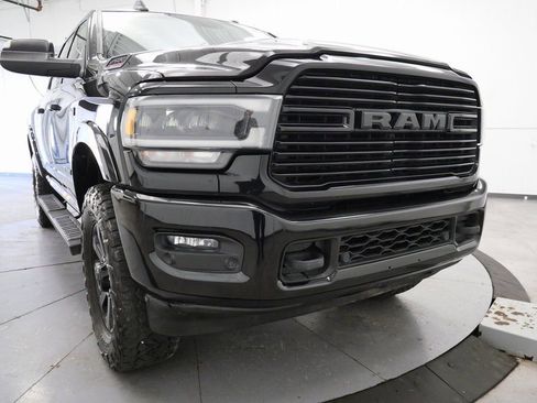 Used 2019 RAM 2500 Laramie w/ Black Appearance Package image 39