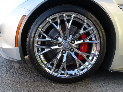 Used 2017 Chevrolet Corvette Z06 RWD image 46