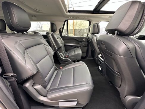 New 2025 Lincoln Navigator L Reserve AWD/4WD image 26