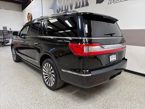 Used 2019 Lincoln Navigator L Reserve image 7