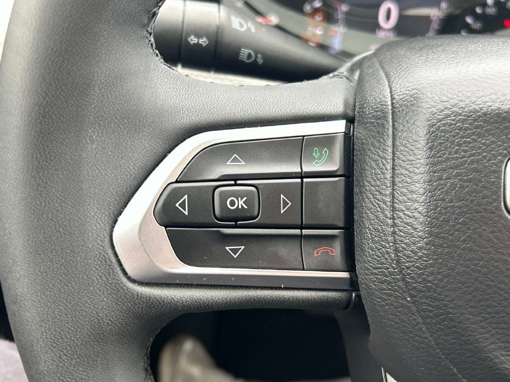 Certified 2023 Jeep Compass Limited w/ Sun and Sound Group AWD/4WD image 22