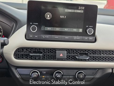 Used 2025 Honda HR-V LX image 23