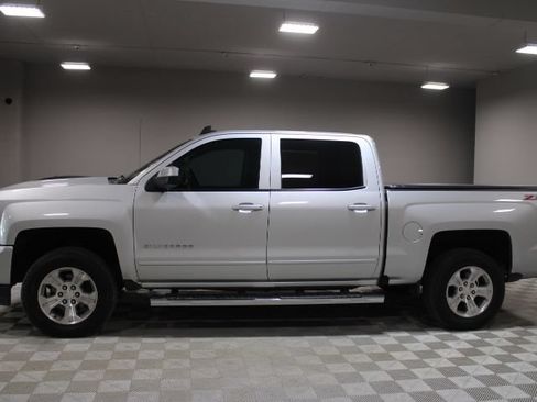 Used 2017 Chevrolet Silverado 1500 LT w/ All Star Edition AWD/4WD image 6