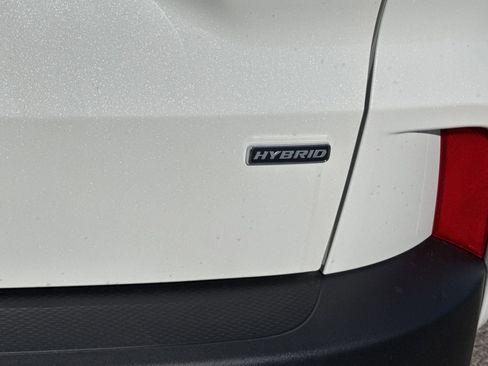 New 2025 Ford Escape ST-Line w/ Equipment Group 301A image 10