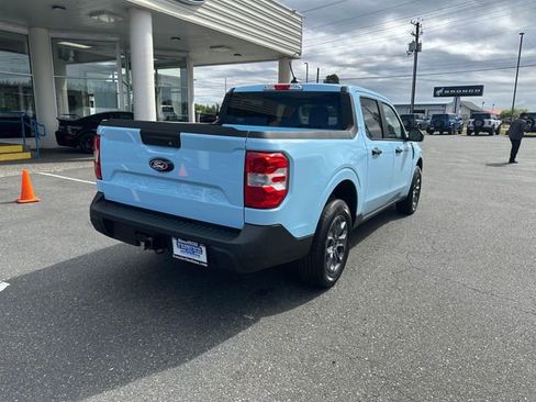 New 2026 Ford Maverick XLT w/ Equipment Group 301A AWD/4WD image 2