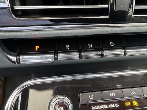 Used 2020 Lincoln Navigator Reserve image 12