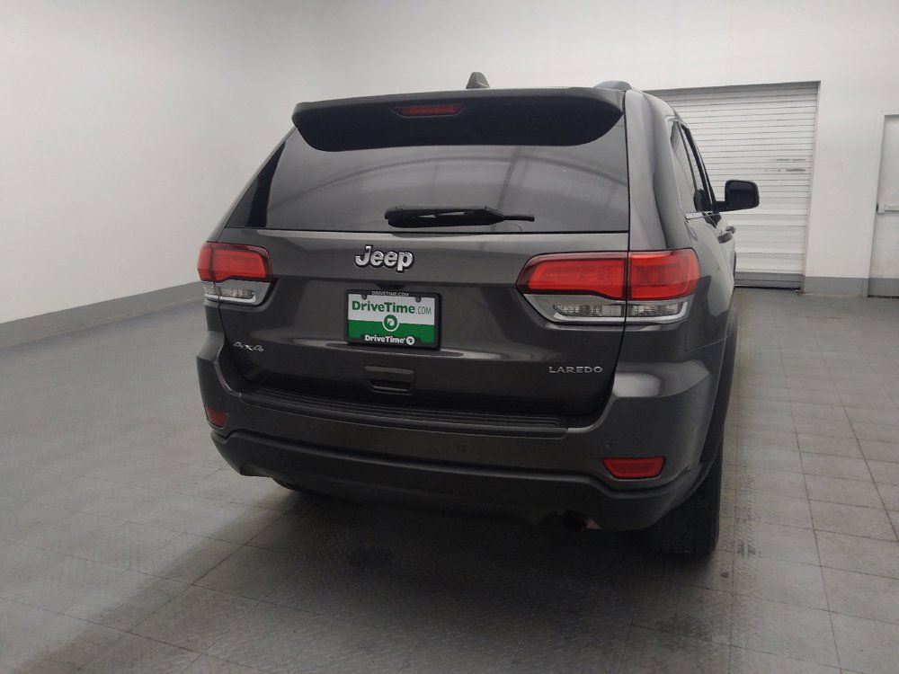 Used 2021 Jeep Grand Cherokee Laredo AWD/4WD image 7