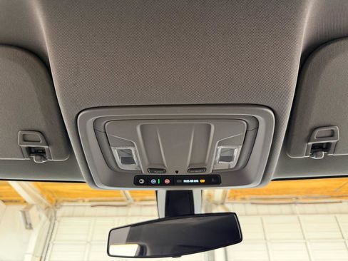 Used 2021 Chevrolet Silverado 1500 RST w/ Z71 Off-Road Package image 20