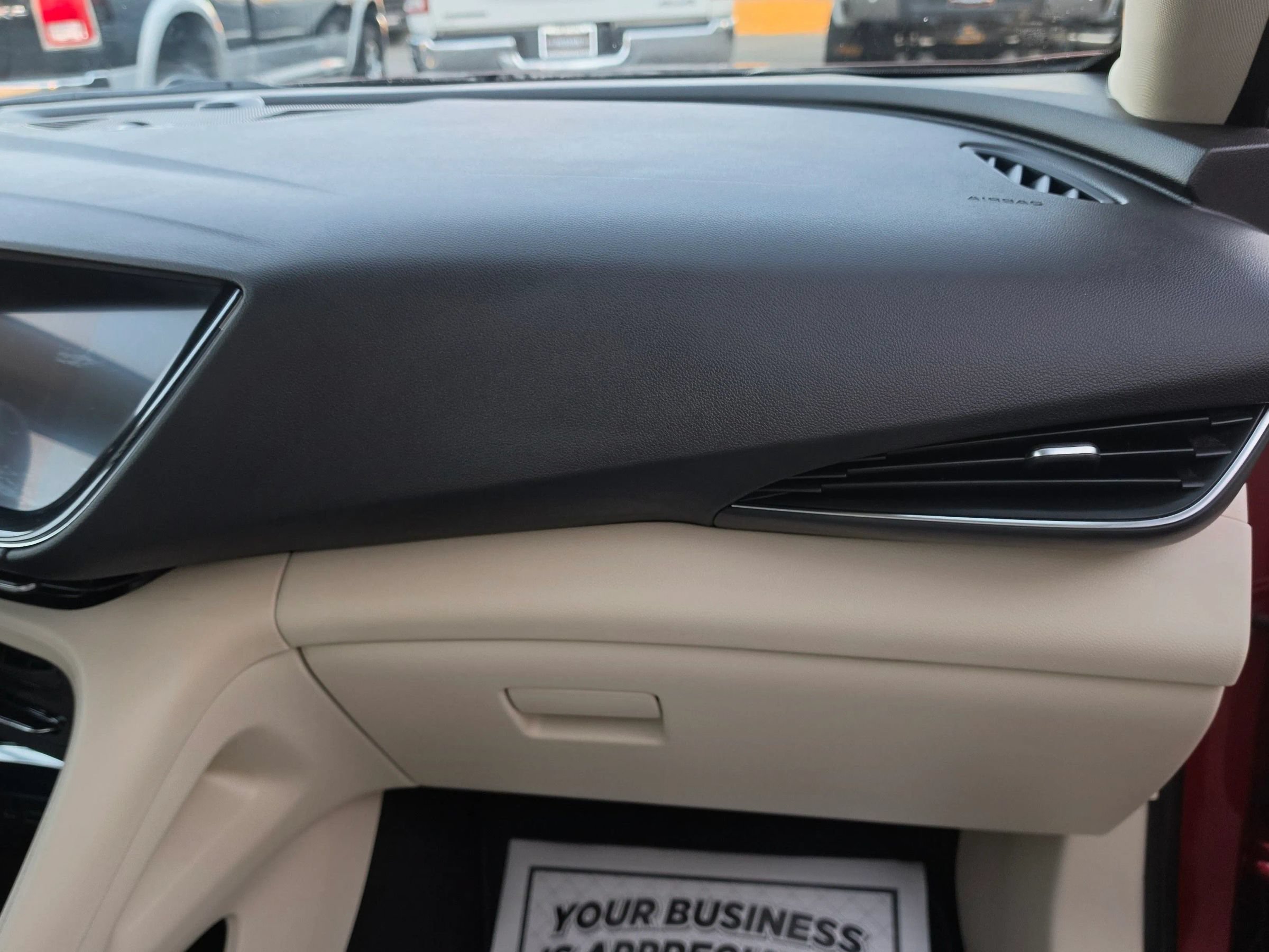 Used 2022 Buick Envision Preferred FWD image 35