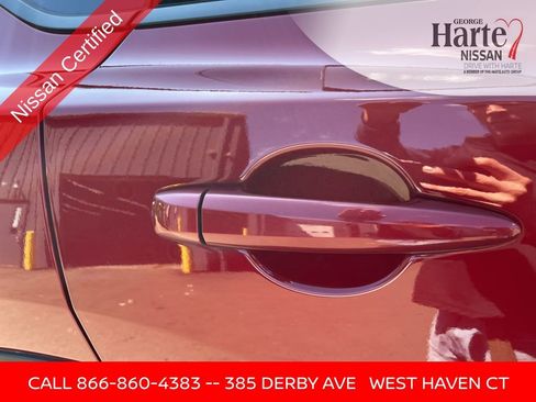 Certified 2023 Nissan Rogue SL w/ SL Premium Package image 15