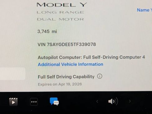 Used 2026 Tesla Model Y Long Range image 10