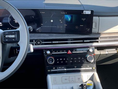 New 2026 Hyundai Santa Fe Calligraphy image 6