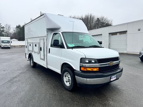 New 2026 Chevrolet Express 3500 w/ Power Convenience Package RWD image 1