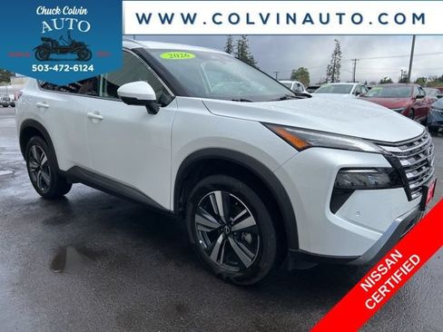 Certified 2026 Nissan Rogue SL AWD/4WD image 6