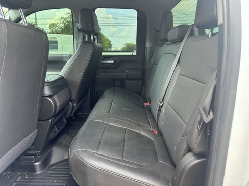 Used 2023 Chevrolet Silverado 2500 W/T w/ WT Convenience Package RWD image 16