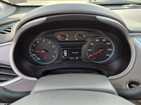 Used 2022 Chevrolet Malibu LS w/ Driver Confidence Package II image 28