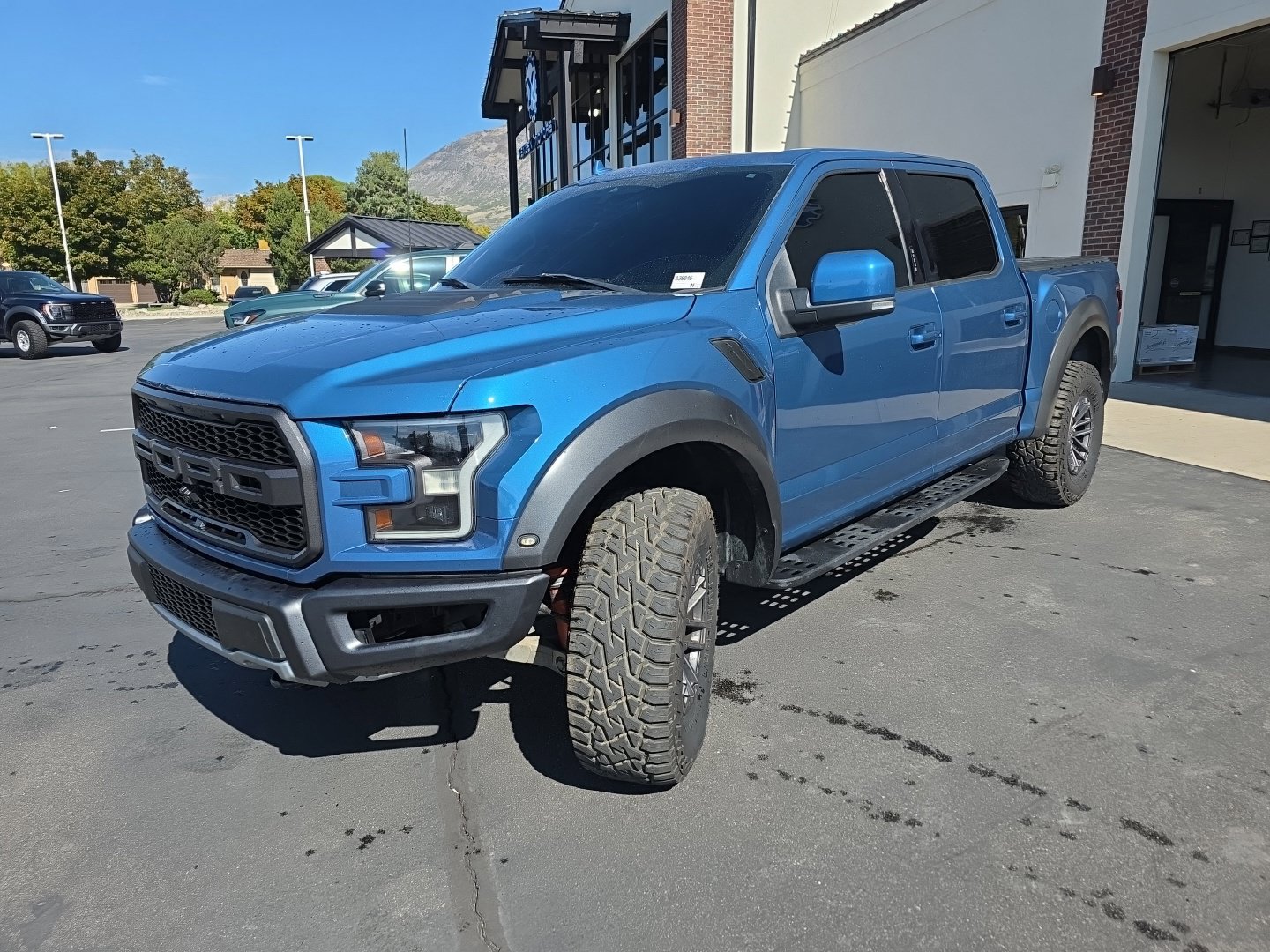 Used 2020 Ford F150 Raptor w/ Equipment Group 802A Luxury AWD/4WD image 4