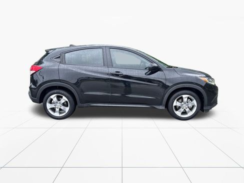 Used 2022 Honda HR-V LX image 9