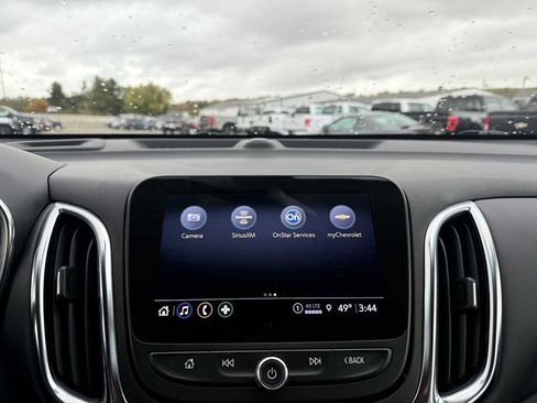 Used 2024 Chevrolet Equinox LT image 28