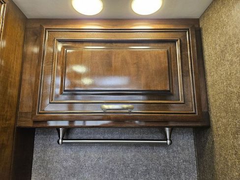 Used 2019 Ford F550 2WD Regular Cab Super Duty w/ XLT Value Package image 41