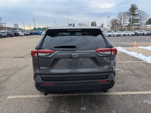 Used 2024 Toyota RAV4 LE image 4