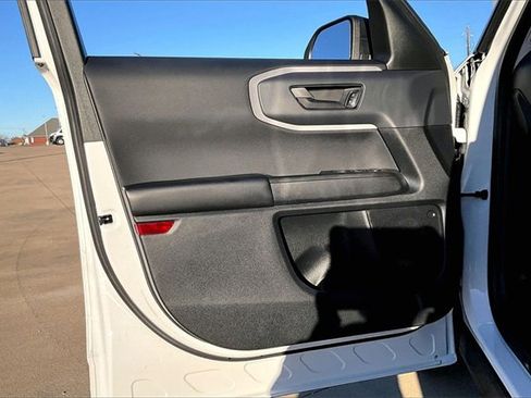 Used 2022 Ford Bronco Sport image 23