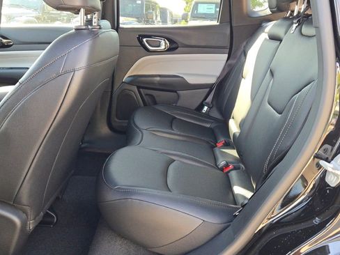 New 2026 Jeep Compass Limited image 18