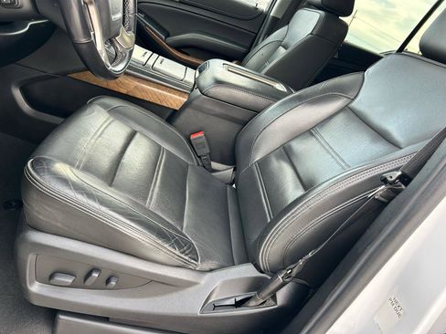 Used 2019 GMC Yukon XL Denali RWD image 7