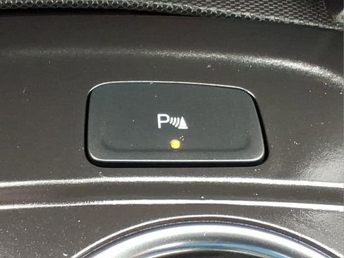 Used 2024 Chevrolet Equinox LT w/ LPO, Floor Liner Package image 22