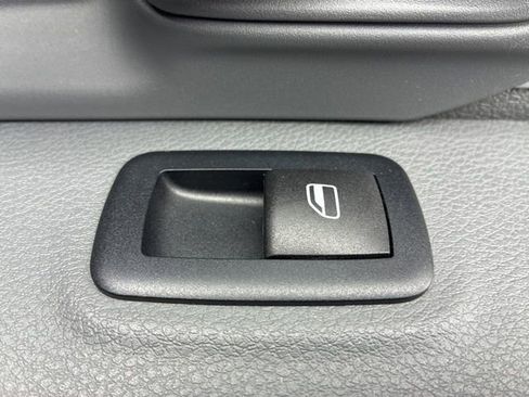 Used 2017 RAM 1500 Big Horn AWD/4WD image 23