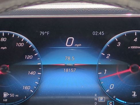 Used 2022 Mercedes-Benz GLE 350 4MATIC w/ Premium Package image 22