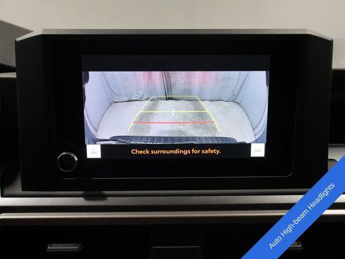 Used 2025 Toyota 4Runner SR5 AWD/4WD image 6