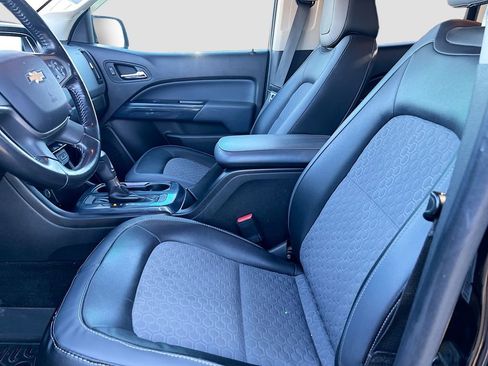 Used 2017 Chevrolet Colorado Z71 image 20