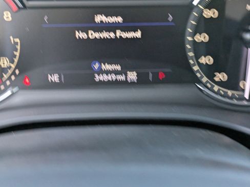 Used 2024 Cadillac XT6 Premium Luxury image 27