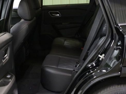 New 2026 Nissan Rogue Platinum image 20