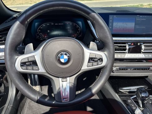 Used 2024 BMW Z4 M40i w/ Premium Package RWD image 16