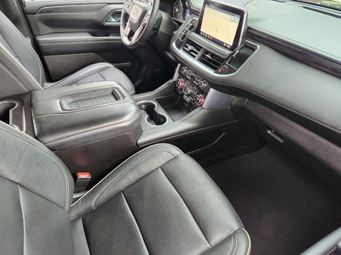 Used 2021 GMC Yukon SLT w/ SLT Luxury Plus Package AWD/4WD image 7