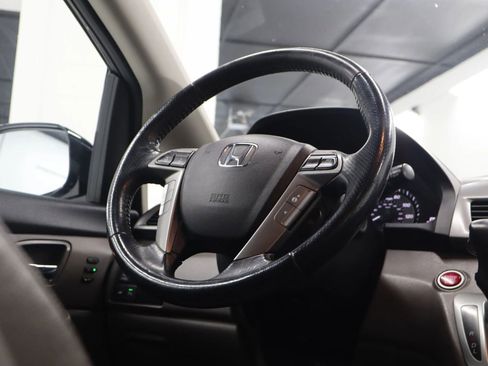Used 2016 Honda Odyssey Touring image 23