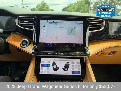 Used 2022 Jeep Grand Wagoneer Series III w/ Rear Seat Video Group 1 AWD/4WD image 26