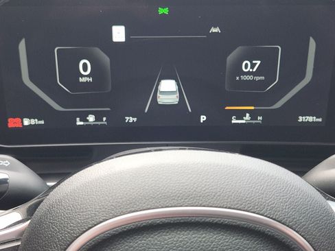 Used 2025 Kia Carnival SX Prestige FWD image 15