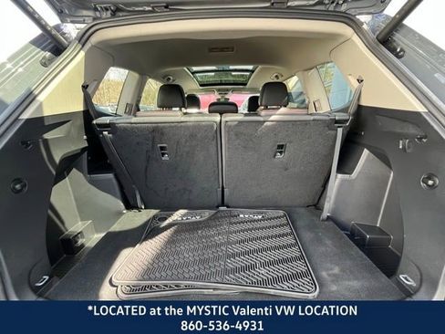 Used 2024 Volkswagen Atlas Peak Edition SEL image 19