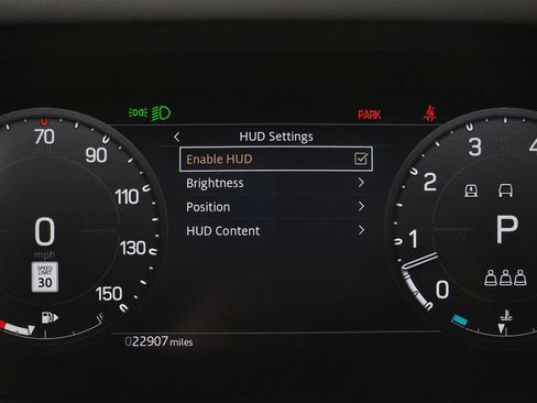 Used 2025 Land Rover Defender 110 X-Dynamic SE AWD/4WD image 23