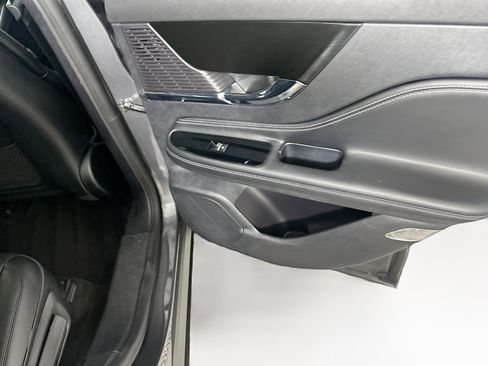 Used 2022 Lincoln Corsair FWD image 30