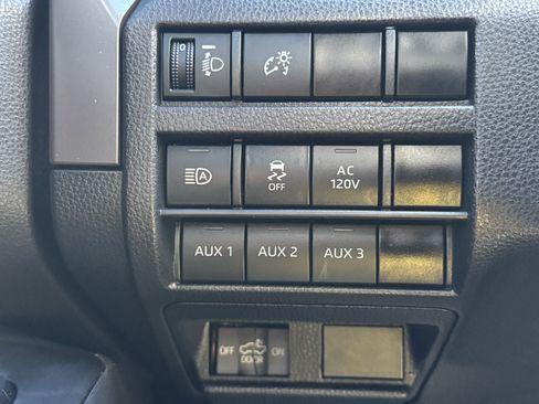 Used 2024 Toyota Tacoma TRD Off-Road w/ TRD Off Road Upgrade Package image 33