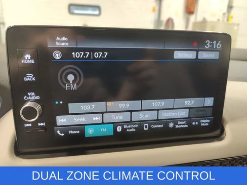 Used 2023 Honda HR-V EX-L image 26