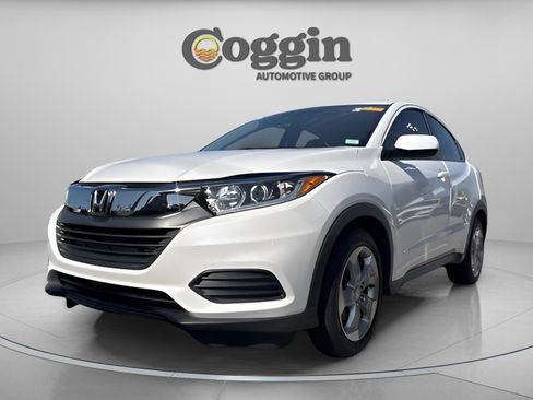 Certified 2022 Honda HR-V LX image 13