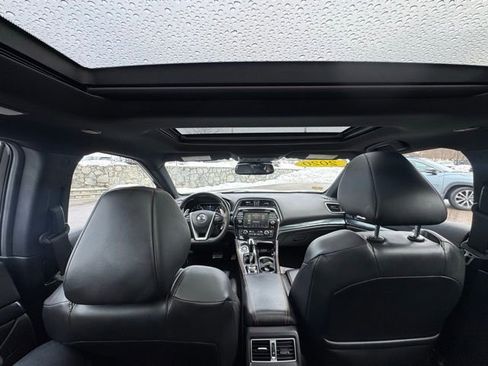 Used 2020 Nissan Maxima SR w/ Sport Mat Group image 42