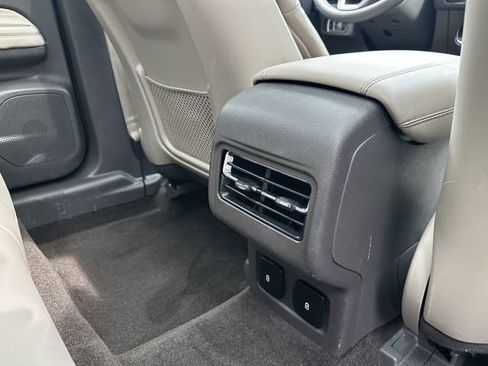 Certified 2023 Lincoln Corsair AWD w/ Equipment Group 101A image 40