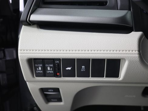 Used 2026 Honda Odyssey EX-L image 22